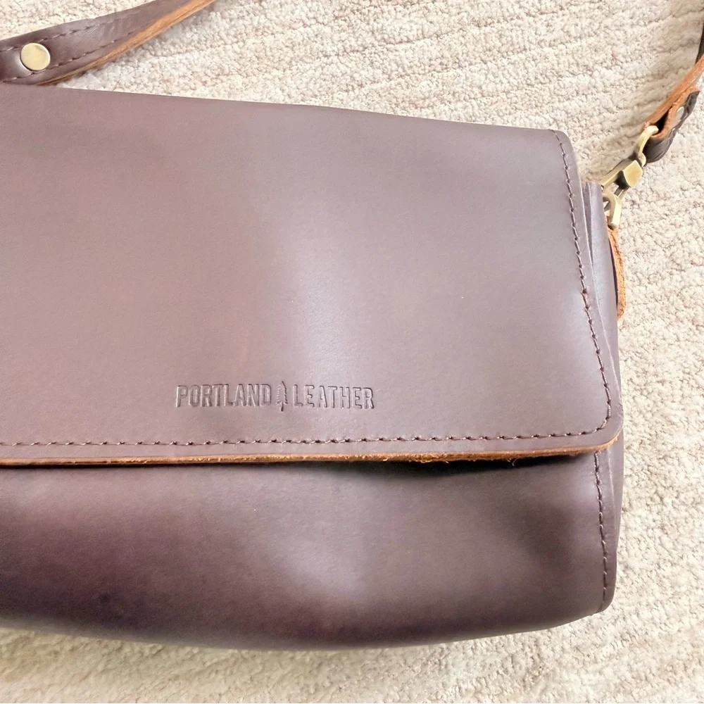 Portland Leather Metro Crossbody Bag- Mini Color: Grizzly - Picture 14 of 15